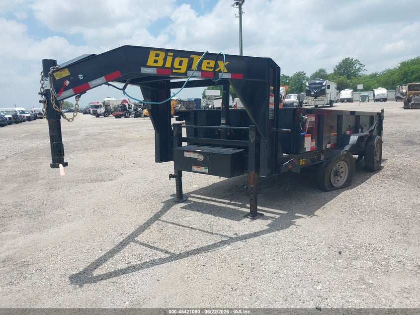 2025 BIG TEX TRAILER CO INC GOOSENECK DUAL AXLE auction photo 2