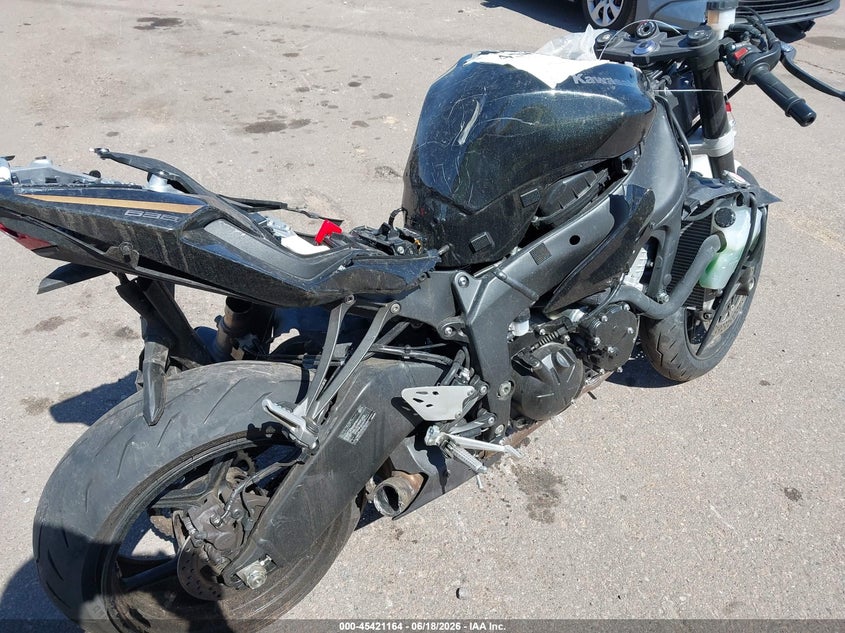 2026 Kawasaki Zx636 K VIN: JKBZXJJ17TA045702 Lot: 45421164