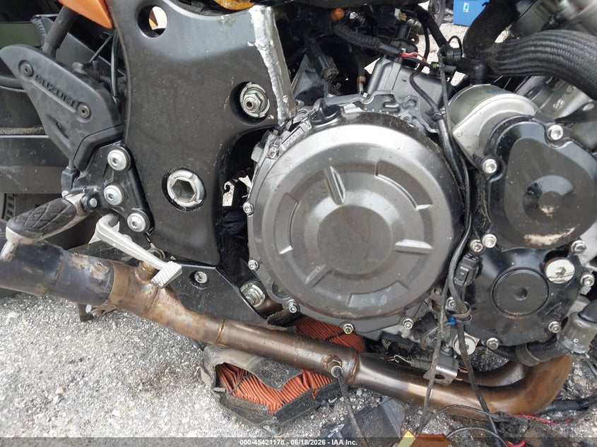 2022 Suzuki Gsx1300 Rr VIN: JS1EJ11B9N7101586 Lot: 45421178