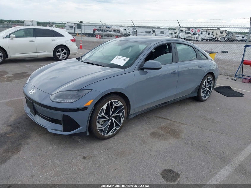 2024 HYUNDAI IONIQ 6 auction photo 2