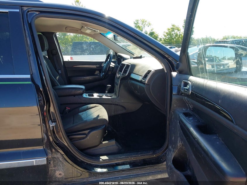 2011 JEEP GRAND CHEROKEE auction photo 5