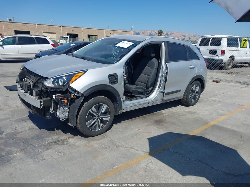 Vin: kndcm3ld4m5473989, lot: 45919490, kia niro plug-in hybrid lxs 20212