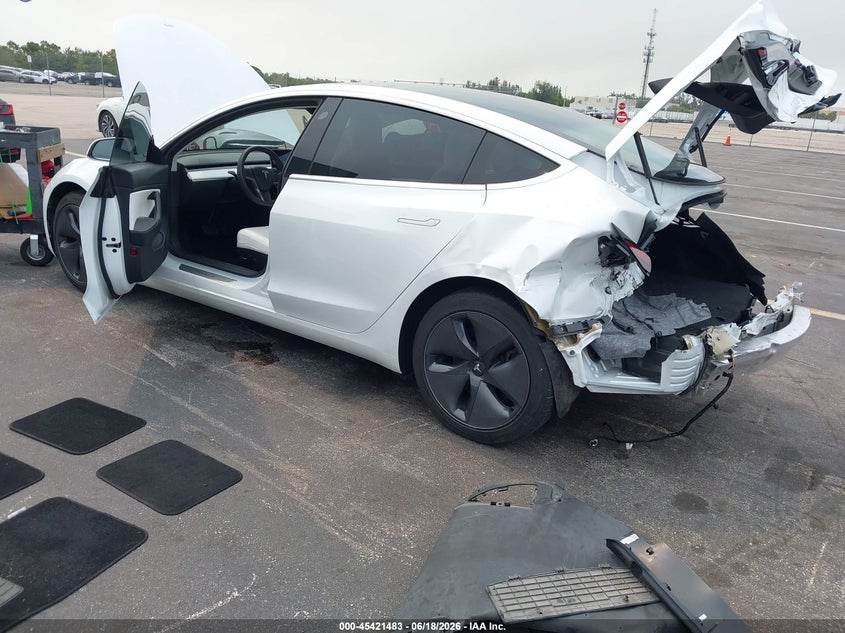 2020 TESLA MODEL 3 auction photo 3