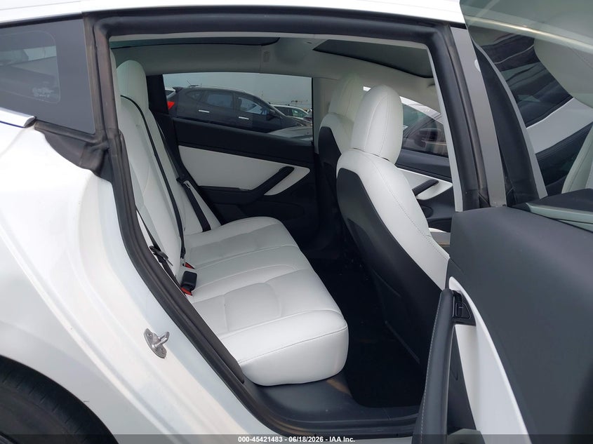 2020 TESLA MODEL 3 auction photo 8