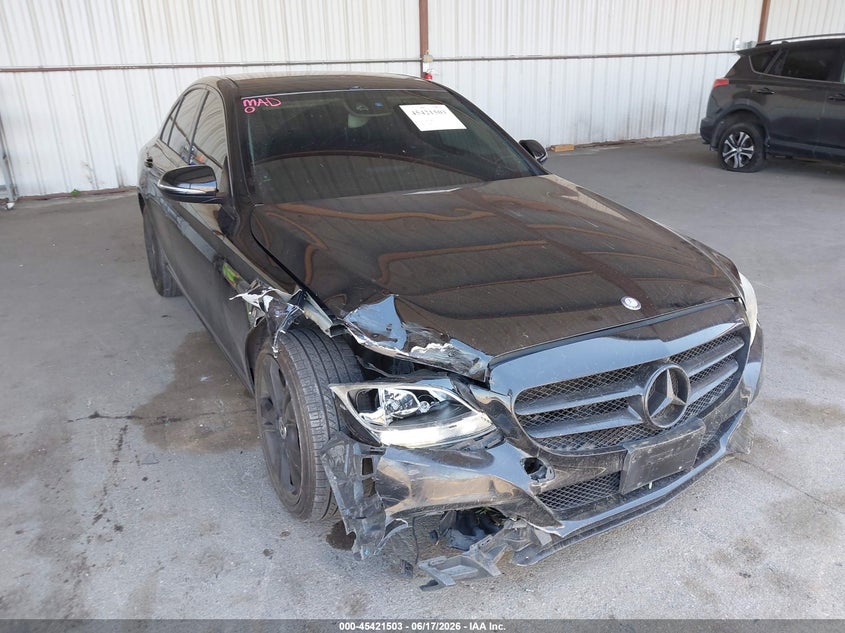 2017 Mercedes-Benz C 300 VIN: 55SWF4JB9HU189646 Lot: 45421503