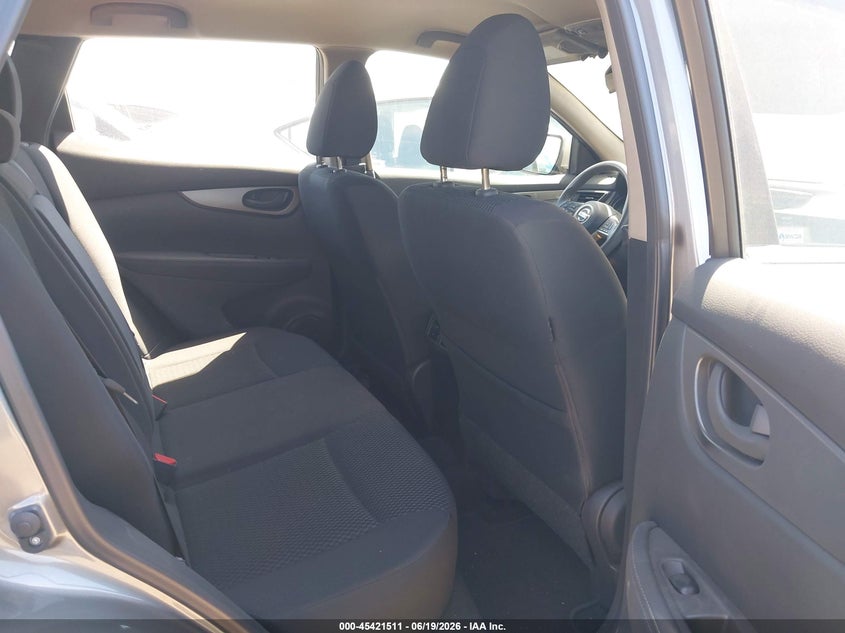 AtlanticExpress - Nissan Rogue Sport