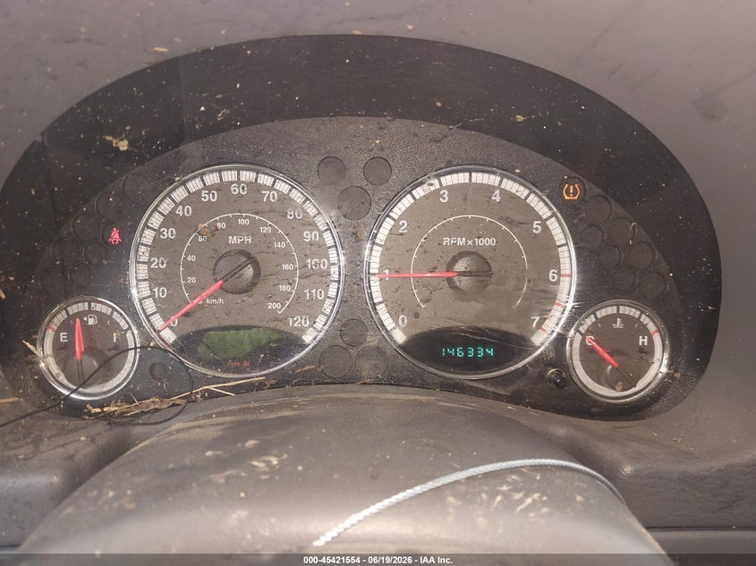 2005 JEEP LIBERTY auction photo 7