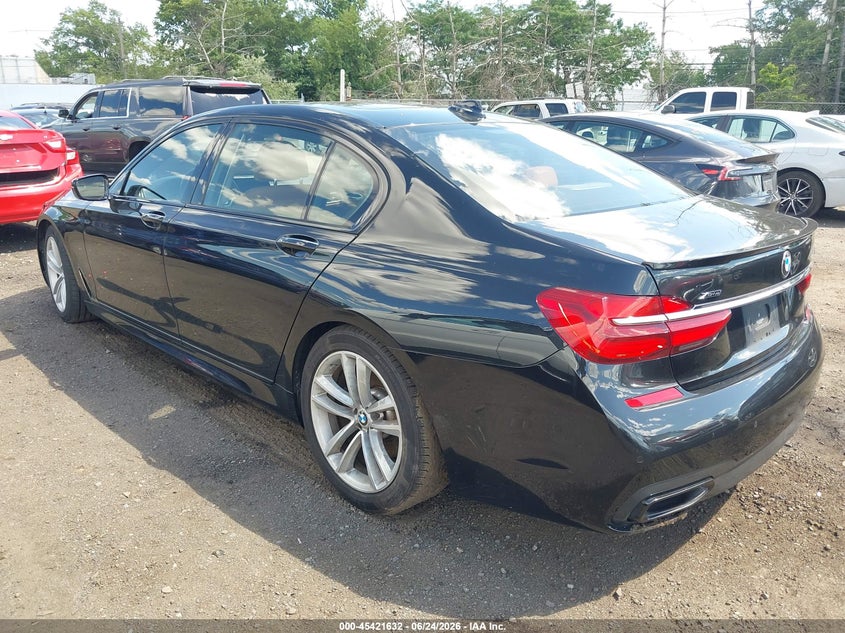2019 BMW 750I — zdjęcie 3