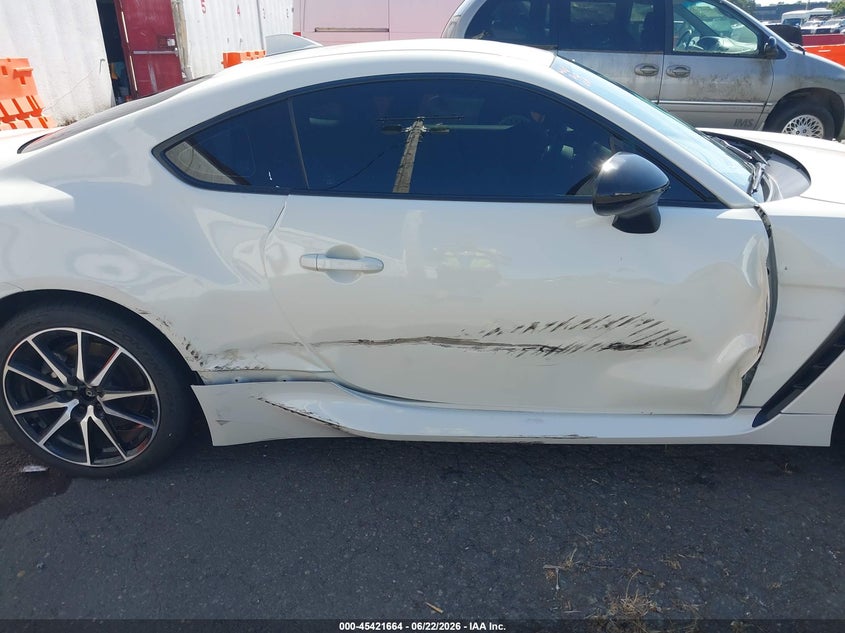 2022 Toyota Gr86 VIN: JF1ZNBB16N9757052 Lot: 45421664