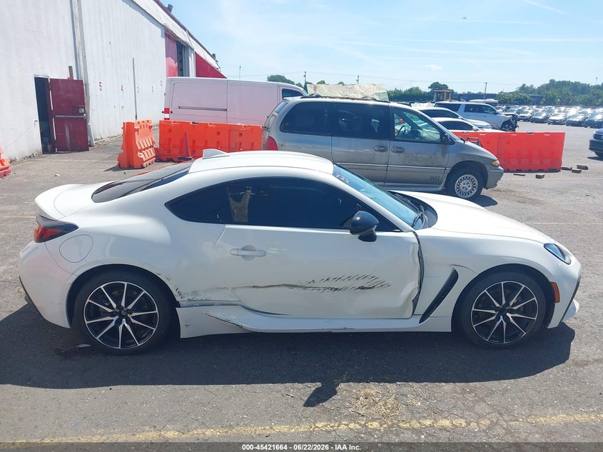 2022 Toyota Gr86 VIN: JF1ZNBB16N9757052 Lot: 45421664