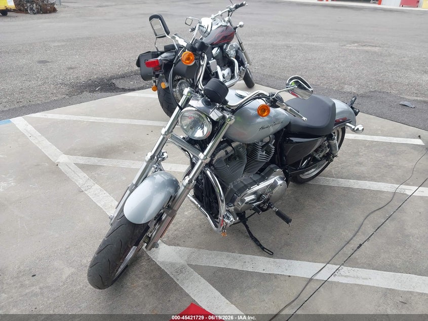 1HD4CR214EC411831 2014 Harley-Davidson Xl883 Superlow photo 1