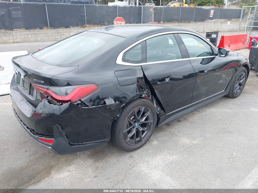 Vin: wby43aw01rft37730, lot: 45919783, bmw i4 gran coupe edrive35 20244
