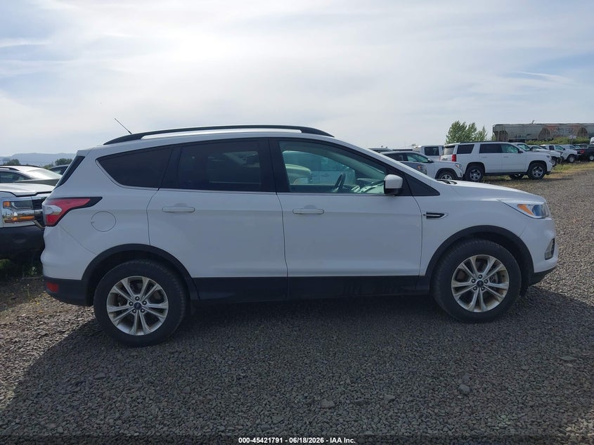 AtlanticExpress - Ford Escape