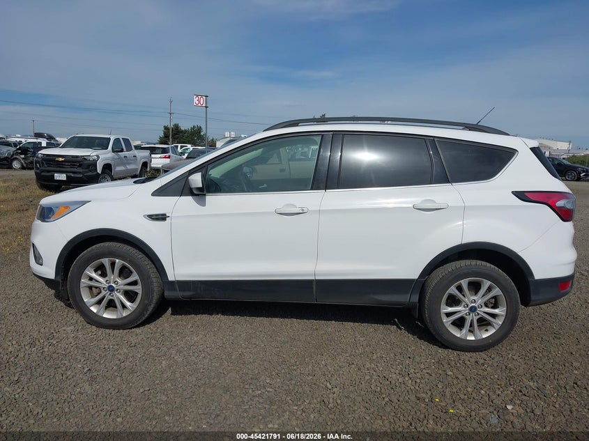 AtlanticExpress - Ford Escape