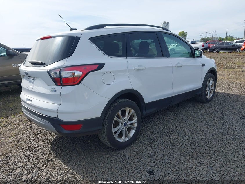 2018 FORD ESCAPE auction photo 4
