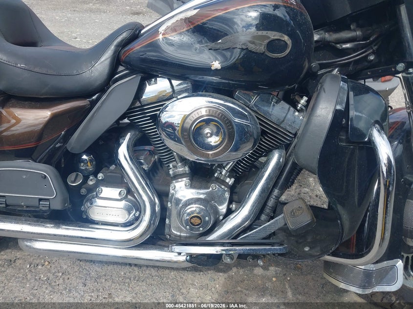 2013 Harley-Davidson Flhtk Electra Glide Ult Ltd/Ann VIN: 1HD1KEM29DB620703 Lot: 45421851