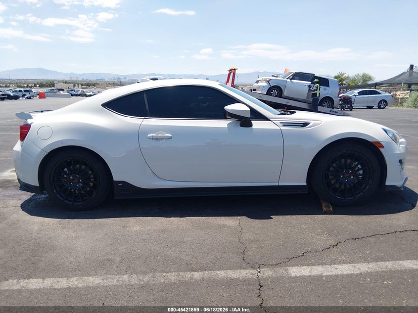 2020 Subaru Brz Limited VIN: JF1ZCAC14L8702908 Lot: 45421859