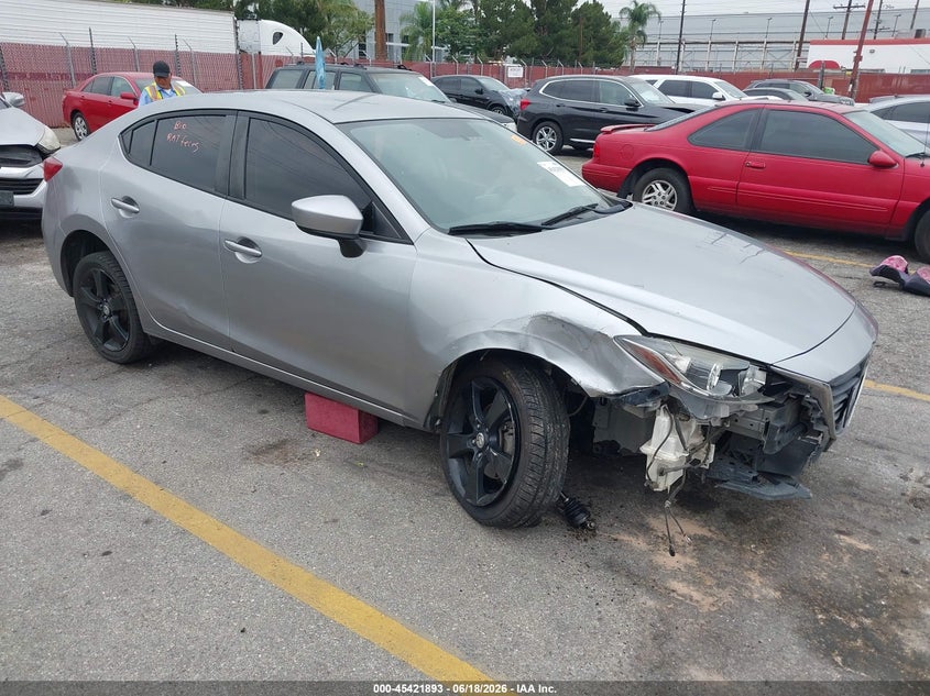 Vin: 3mzbm1u71fm195961, lot: 45919944, mazda mazda3 i sport 2015 img_1
