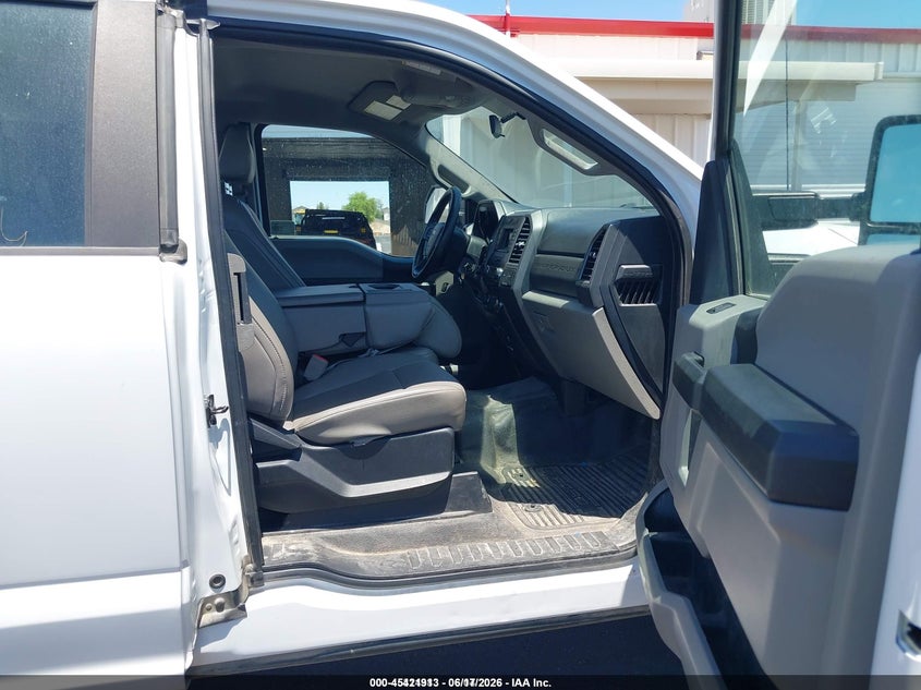AtlanticExpress - Ford F-250