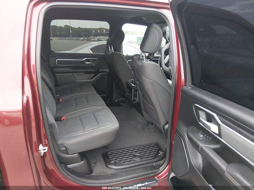 2023 RAM 1500 auction photo 8