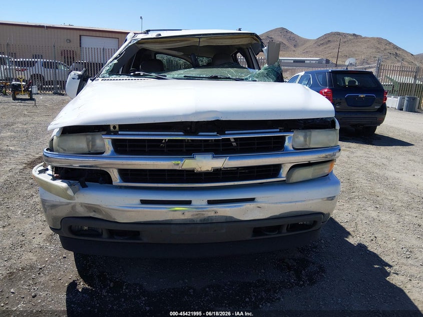 2005 CHEVROLET TAHOE auction photo 6