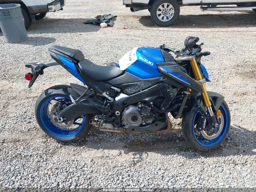 2026 Suzuki Gsx-S1000 A VIN: JS1EK11B2T7100094 Lot: 45421998