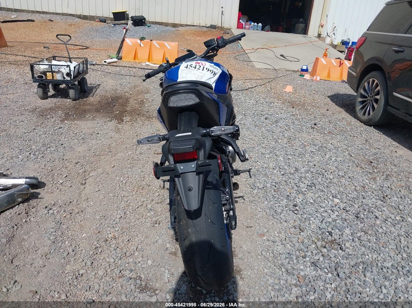 2026 Suzuki Gsx-S1000 A VIN: JS1EK11B2T7100094 Lot: 45421998