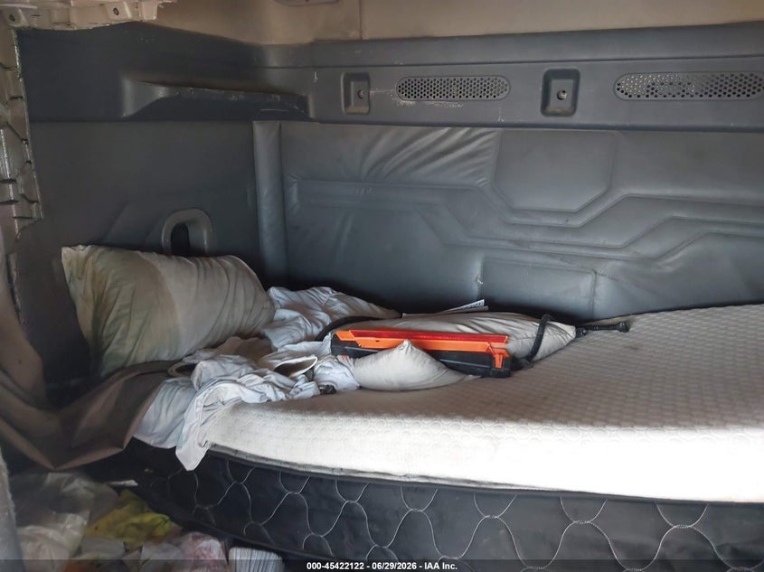 2016 OTHER FREIGHTLINER CASCADIA 125 TRUCK N/A