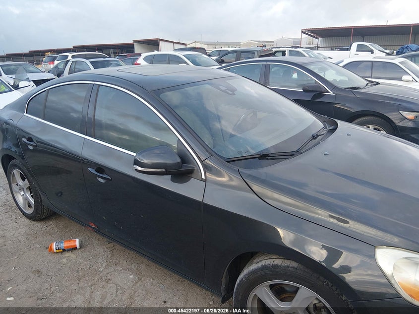 2013 Volvo S60 T5 Platinum VIN: YV1612FS7D2210174 Lot: 45422197