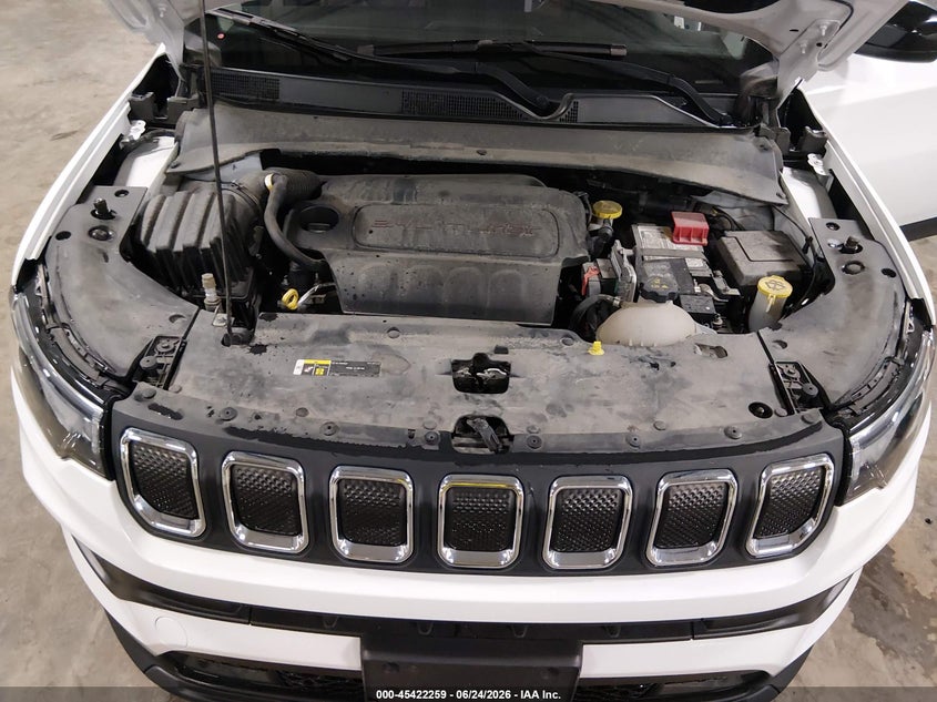 2022 Jeep Compass Latitude Lux 4X4 VIN: 3C4NJDFB7NT184706 Lot: 45422259