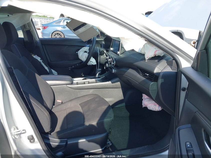 2023 NISSAN SENTRA auction photo 5