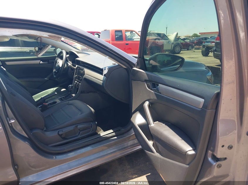 2022 Volkswagen Passat VIN 1VWSA7A30NC004754 nuotrauka 5
