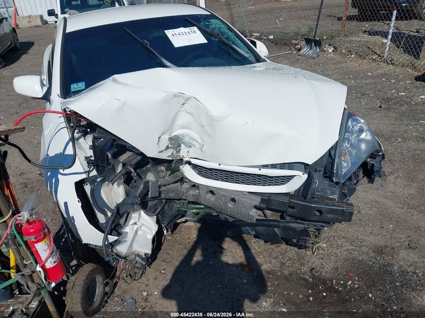 2010 Hyundai Genesis 3.8 VIN: KMHHU6KH7AU005327 Lot: 45422438