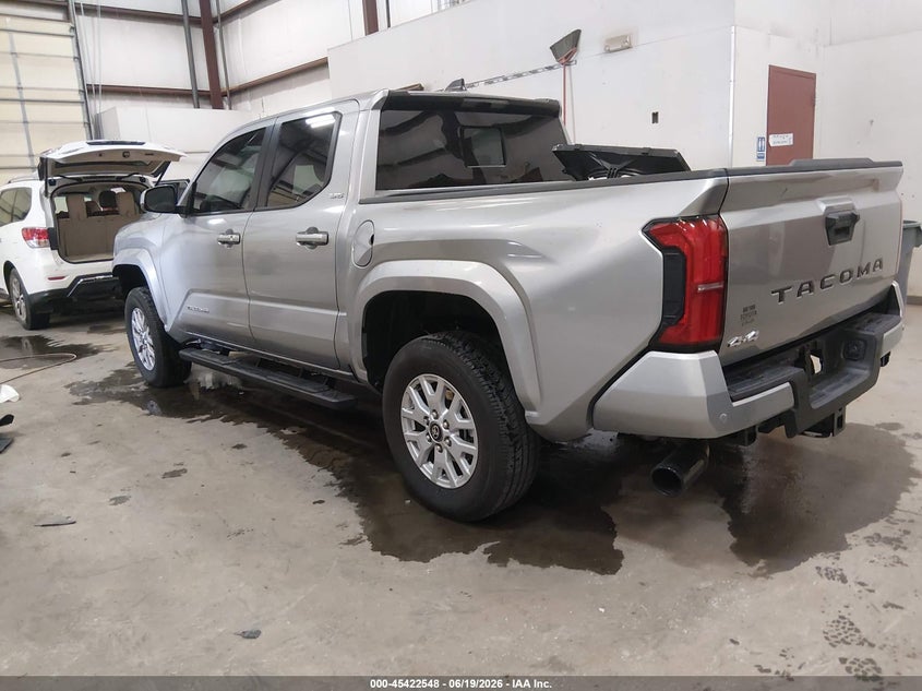 2025 TOYOTA TACOMA auction photo 3
