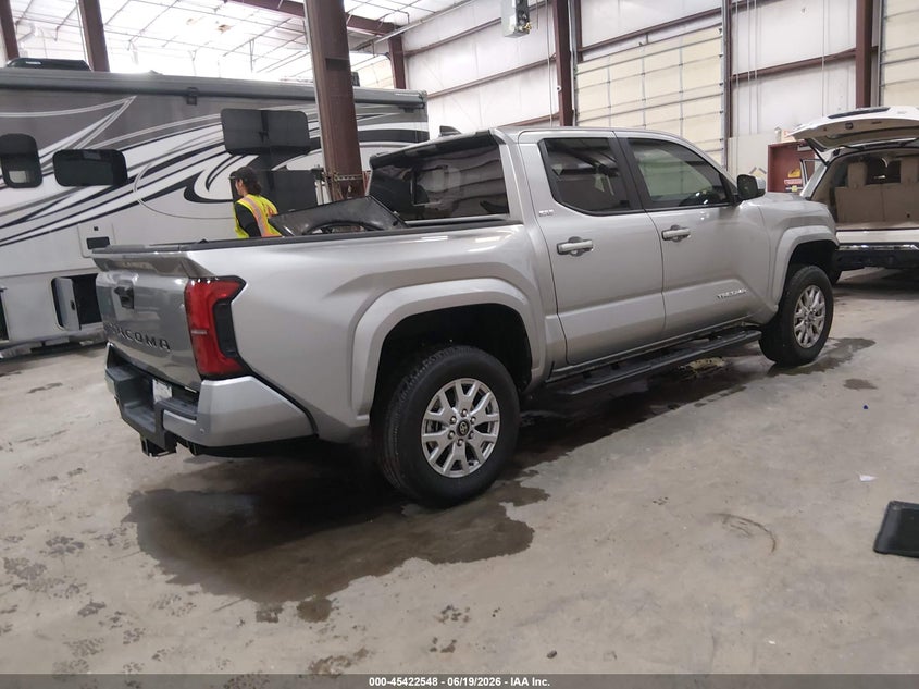 2025 TOYOTA TACOMA auction photo 4
