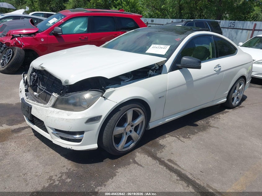 WDDGJ4HB4CF847832 2012 Mercedes-Benz C 250 photo 1