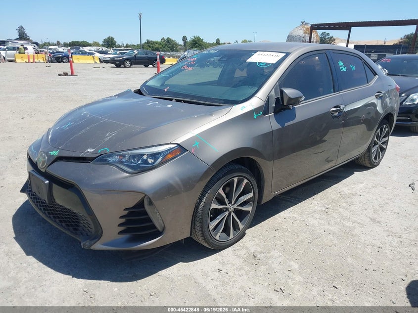 2017 Toyota Corolla, Удар спереди, IAAI, VIN 5YFBURHE0HP687385 — фото 2