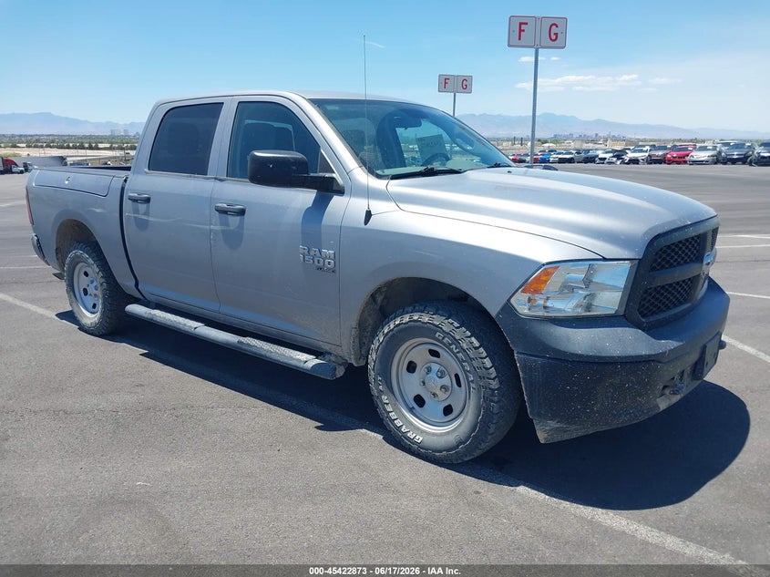 2019 Ram  Classic Tradesman 4X4 5'7 Box