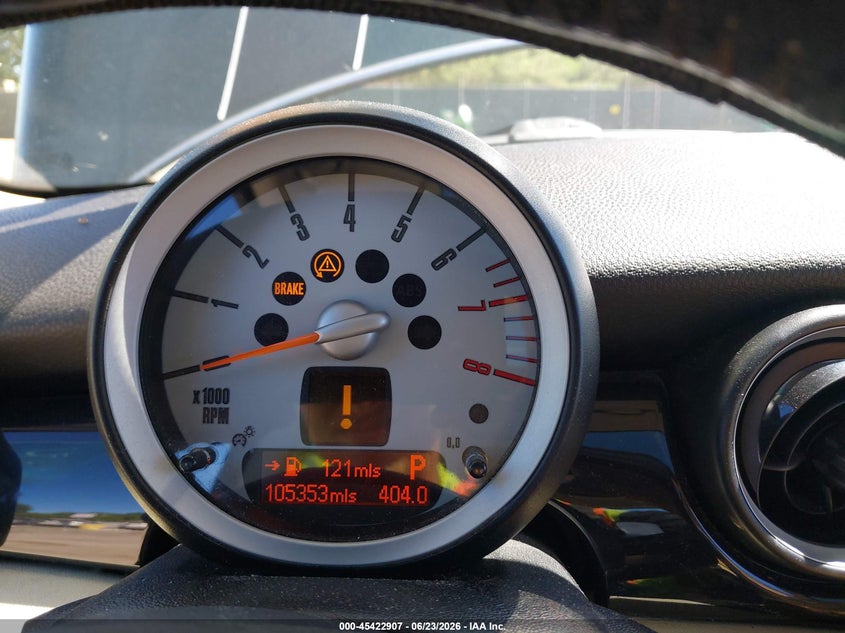 2010 MINI COOPER S auction photo 7