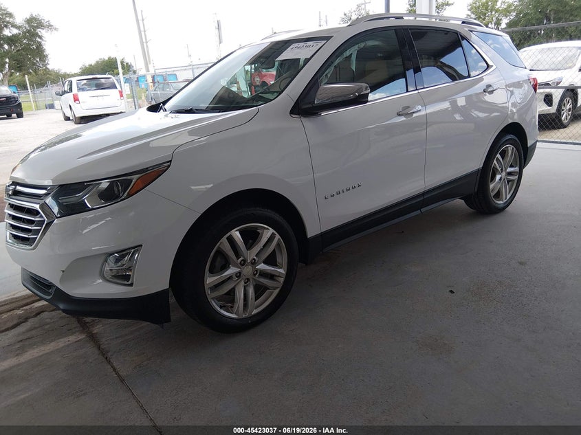 2020 CHEVROLET EQUINOX auction photo 2