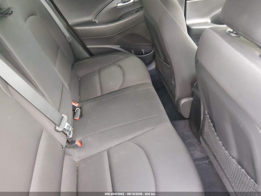 VIN KMHH35LE2JU022201 2018 HYUNDAI ELANTRA GT
