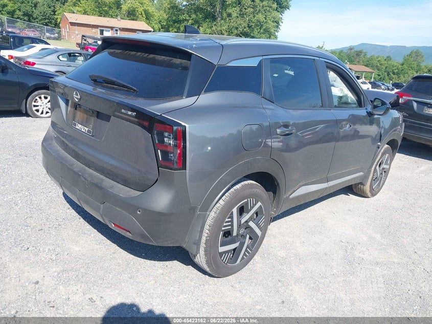 2026 NISSAN KICKS auction photo 4