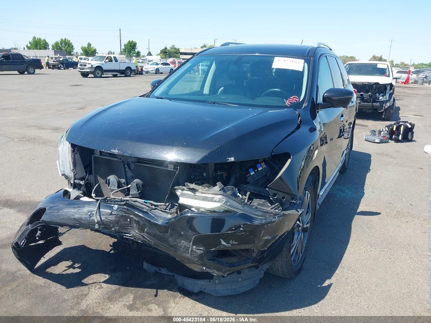 2018 Nissan Pathfinder Platinum 5N1DR2MN0JC626751 photo 1