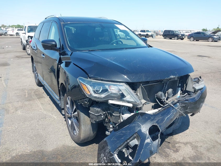 2018 NISSAN PATHFINDER PLATINUM — Галерея фотографий