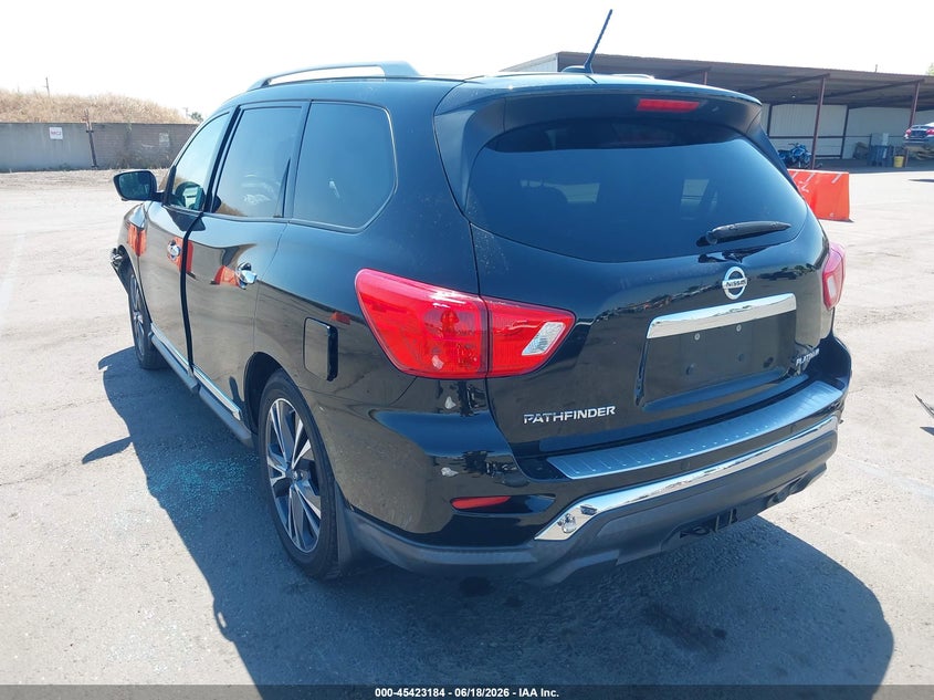 2018 NISSAN PATHFINDER PLATINUM — Фото 3