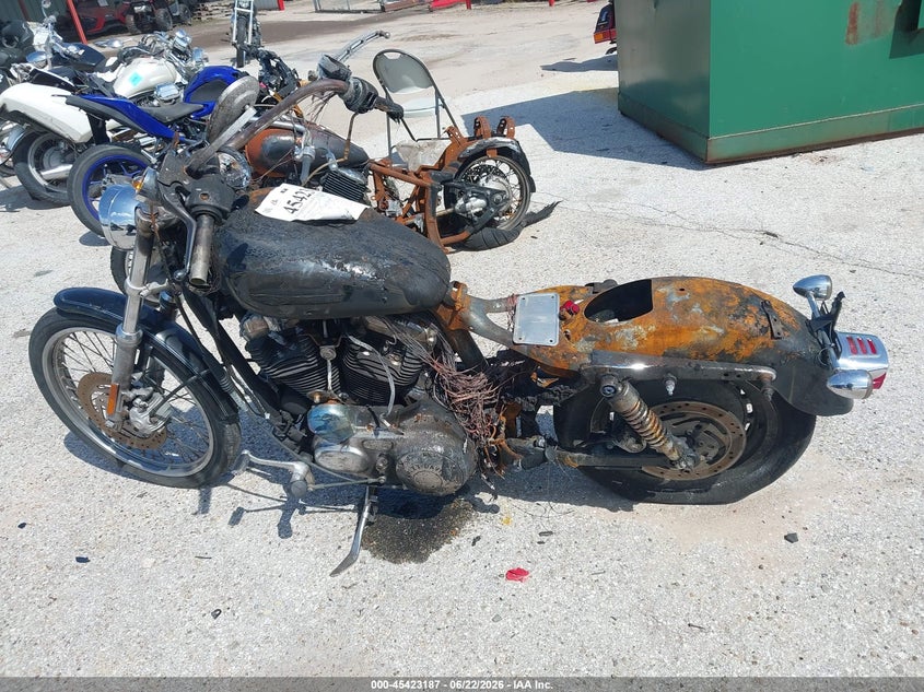 2008 Harley-Davidson Xl1200 C VIN: 1HD1CT3198K416385 Lot: 45423187