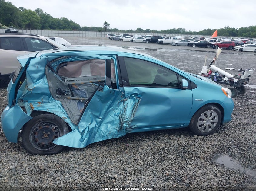 2013 Toyota Prius C Two VIN: JTDKDTB35D1044629 Lot: 45423263