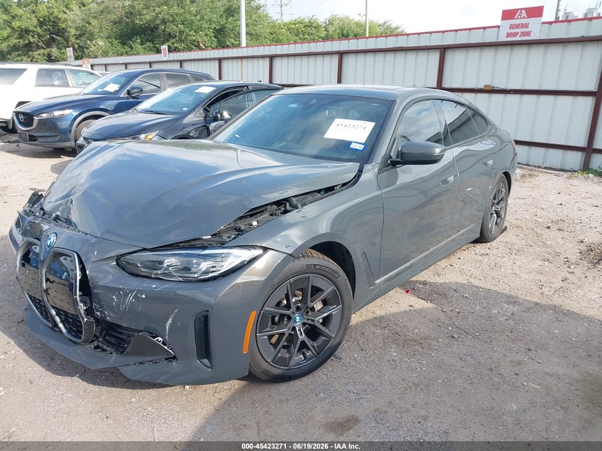 Vin: wby73aw03pfn73287, lot: 45921323, bmw i4 edrive40 20232