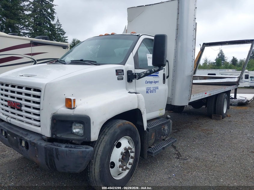 1GDJ7C1336F900953 2006 GMC TC7500 photo 1