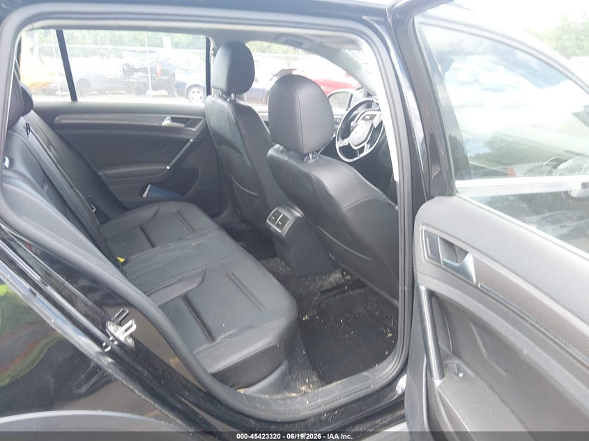 2017 VOLKSWAGEN GOLF ALLTRACK auction photo 8